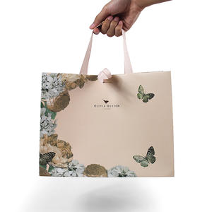 Conception gratuite Logo personnalisé papier mat vêtements chaussure emballage cadeau sac <span class=keywords><strong>en</strong></span> papier impression recycler cadeau sac à provisions <span class=keywords><strong>en</strong></span> papier - Product Image 2