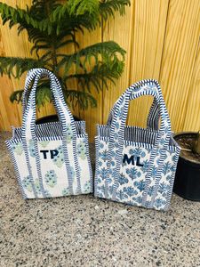 กระเป๋าโท้ทผ้าฝ้ายเย็บมือขนาดเล็กสำหรับผู้หญิง พร้อมสายโซ่ ปิดแบบเปิด กันน้ำ เหมาะสำหรับฤดูร้อน - Product Image 4