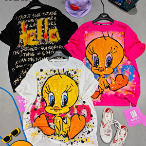 Nuevas Camisetas de Moda Oversize con Dibujos Animados para <span class=keywords><strong>Mujer</strong></span> Venta <span class=keywords><strong>al</strong></span> <span class=keywords><strong>por</strong></span> <span class=keywords><strong>Mayor</strong></span> de Camisetas Oversize para <span class=keywords><strong>Mujer</strong></span> con Pedrería y Dibujos Animados - Product Image 1