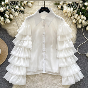 เสื้อเบลาส์แขนยาวระบายหลายชั้น สัมผัสนุ่มหรูหรา ผ้าซาติน แฟชั่นสำหรับผู้หญิง - Product Image 1