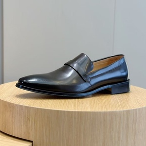 Zapatos de cuero formales de lujo de la serie clásica, cómoda y a la moda - Zapatos de diseñador de cuero clásicos de marca - Product Image 2