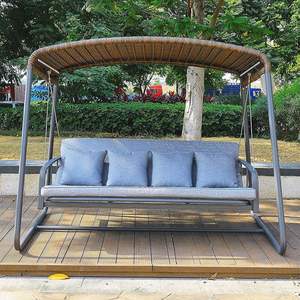 आउटडोर आंगन स्विंग रॉकर्स, आउटडोर गार्डन विला सोलर-संचालित होम इंटरनेट-प्रसिद्ध 4-व्यक्ति की स्विंग कुर्सियां - Product Image 3