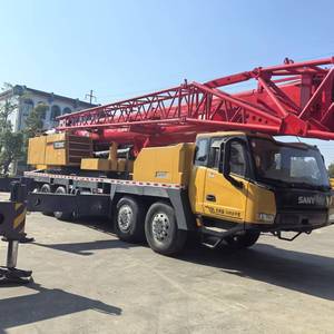 Grue sur camion SANY STC1000C d'occasion de haute qualité, 100 tonnes, moteur Cummins Euro III/Euro IV, hauteur de levage 78m, en stock à vendre - Product Image 1