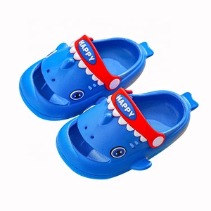 Sandales de dessin animé EVA sabots pour enfants, chaussures d'été antidérapantes en forme de requin pour garçons, 2023 - Product Image 1