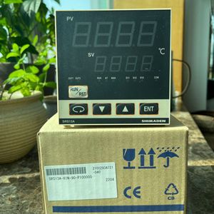 เครื่องควบคุมอุณหภูมิอุตสาหกรรม Shimaden SRS13A แบบดิจิตอล PID สำหรับอุปกรณ์ - Product Image 1