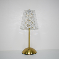 Classique élégant Bar salle à manger restaurant de luxe Rechargeable tactile cadeau mariage décor cristal mariage LED événement lampe de table sans fil