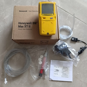 BW II ปั๊มดูด4-in-1เครื่องตรวจจับก๊าซ XT-XWHM-Y-CN สำหรับ H2S Co O2 LEL พื้นที่จำกัด - Product Image 5