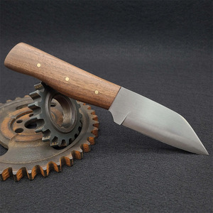 Couteau de survie et de chasse à lame fixe en acier OEM personnalisé, pointe tombante, manche en bois de qualité supérieure, prix de gros - Product Image 4