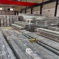 Viga en I de Acero al Carbono Galvanizado y Acero de Canal para Estructuras Industriales Modernas