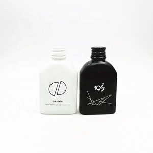 Mini bevande vuote piatte da 50 <span class=keywords><strong>ml</strong></span> piccola bottiglia di tibet bottiglie di whisky in miniatura per <span class=keywords><strong>caffè</strong></span> freddo in miniatura vetro con coperchio in sughero per liquore - Product Image 5