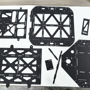 Độ chính xác cao <span class=keywords><strong>CNC</strong></span> gia công dịch vụ cho sợi carbon tấm <span class=keywords><strong>CNC</strong></span> cắt Drone cánh tay khung - Product Image 2