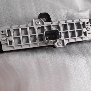 Nueva Lámpara LED de Parachoques Trasero de 12V para AION V Edición Tyrannosaurus <span class=keywords><strong>Rex</strong></span>, Luz Antiniebla, Luz de Reversa, Alta Luminosidad, Calidad Original de Fábrica - Product Image 4