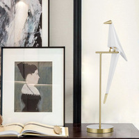 Hôtel Acrylique Unique Oiseau LED Veilleuses Nouvelle Lampe De Table LED Moderne Pour Salon Chambre Décoratif