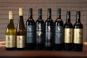 Máquina automática <span class=keywords><strong>de</strong></span> llenado <span class=keywords><strong>de</strong></span> alcohol, máquina <span class=keywords><strong>de</strong></span> llenado <span class=keywords><strong>de</strong></span> vino y postre, licor <span class=keywords><strong>de</strong></span> crema, máquina <span class=keywords><strong>de</strong></span> llenado y tapado - Product Image 3