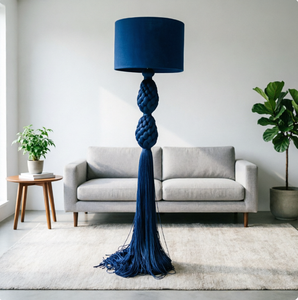 Lampadaire moderne noué avec abat-jour en textile rose, grand modèle, style contemporain, pour la décoration du salon - Product Image 2