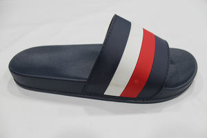 2025รองเท้าแตะในร่มทำจากพีวี<span class=keywords><strong>ซี</strong></span>หรูหรารองเท้าแตะสำหรับผู้ชายทนทานแบรนด์เนมสำหรับฤดูหนาว - Product Image 3