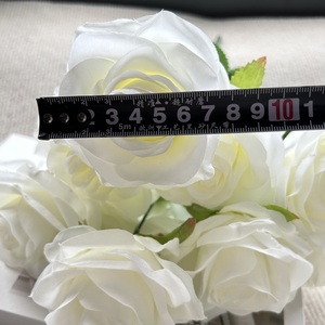 Fabricante directo de alta calidad, rosa de 9 cabezas, flor de boda artificial hecha a mano, ventana de cuenta regresiva de 90 días para el hogar de Graduación - Product Image 5