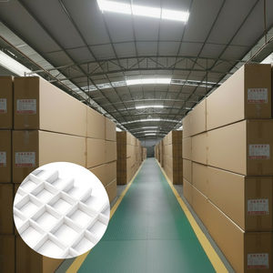 Aluminium zwevend plafond - brandwerend, warmte-isolerend, geluidsabsorberend metalen plafond met open celstructuur - Product Image 2