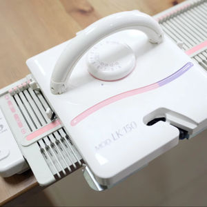 Agents de <span class=keywords><strong>recrutement</strong></span> Machines à tisser à main pour débutants pour usage domestique Machine à tricoter pour roseau argenté LK150 - Product Image 1