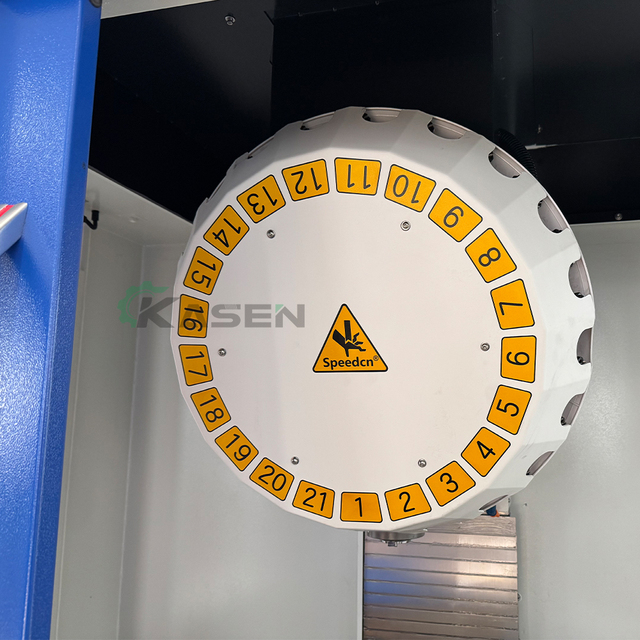Taiwan T600 Vertical Machining Center High Speed Drilling Tapping Milling Machine