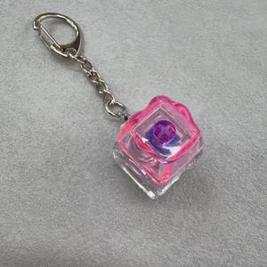 1 pièce Porte-clés DIY en forme de patte de chat, transparent et coloré, avec bouton de clavier, pour clavier PC, pendentif anti-stress, cadeaux promotionnels - Product Image 4