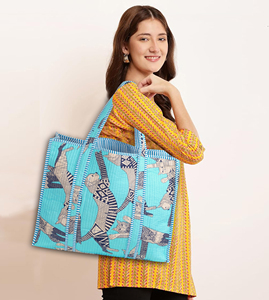 Bolso Tote de Algodón Vintage con Paneles Turquesa, Estilo Bohemio, Abierto, Lavable, Ligero, Hecho a Mano, Diseño Acolchado, para Verano y Otoño - Product Image 2