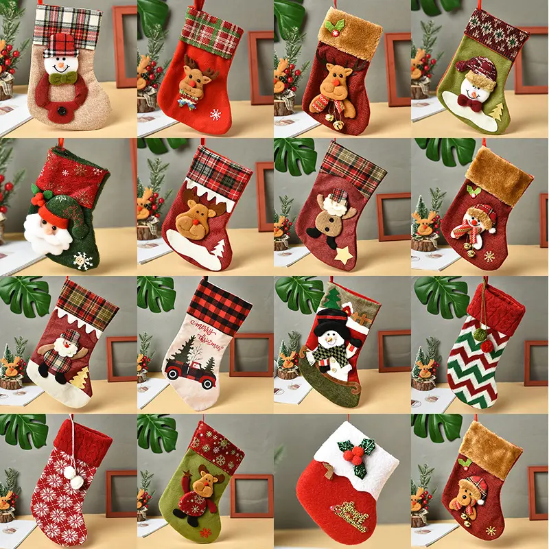 Customized Christmas Socks Supplies Cute Cartoon Design Gift Bag Santa Decoration Christmas Sock for Kids