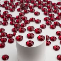 Passionele 5mm Ruby Epoxyhars Diamantvormige Centrale Gat Naai Strass Steentjes Eeuwigheidsband Sieraden Findings Supply YAXI Model