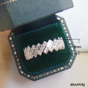 Anello di Fidanzamento Stile Matrimoniale, Design Creativo per Donne - Product Image 5