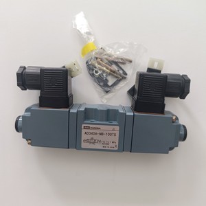 โซลินอยด์วาล์วคุโรดะ ปาร์คเกอร์ รุ่น AD3406-NB-100TS AC100V อะไหล่ระบบนิวเมติก ผลิตในประเทศญี่ปุ่น - Product Image 1
