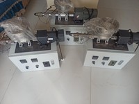 Machine d'extrusion de plastique de bureau pour la production de filament d'imprimante 3D à partir de granulés recyclés