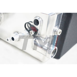 TM PERFORMANCEアルミニウムCNCインタークーラーポルシェ718ボクスターケイマン<span class=keywords><strong>2</strong></span>.0 <span class=keywords><strong>2</strong></span>.5トップマウントデザイン - Product Image 5