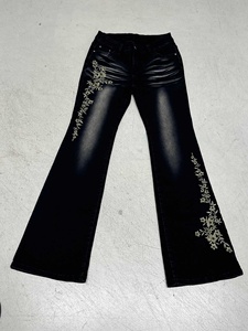 Jean évasé personnalisé pour femme avec broderie florale, coupe vintage délavée, jambe large, taille haute, style Y2K streetwear - Product Image 6