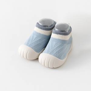 Chaussures <span class=keywords><strong>Chaussettes</strong></span> de Marche pour Bébé en Gros, Qualité Supérieure, Couleur Unie, Chaussures Premiers Pas Décontractées pour Garçons et Filles, <span class=keywords><strong>Chaussettes</strong></span> Antidérapantes pour Bébés - Product Image 5