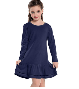 Abito da festa per bambine Lilt Little Girls, ultra morbido, con maniche a farfalla, fatto a mano all'uncinetto, in maglia di cotone, modello estivo per bambini, immagini del design. - Product Image 2