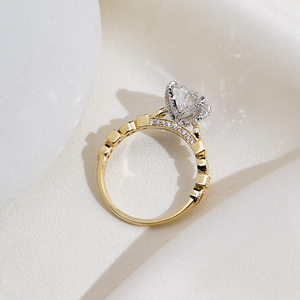 Bague en or 18 carats avec diamant taille poire MSR-2192 pour femme - Product Image 3