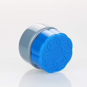 Envase de plástico portátil de 5g con diseño único, mini botella de gel UV - Product Image 2