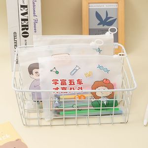 Bolsa de documentos con diseño de celebridades de dibujos animados, organizador de almacenamiento de papelería para estudiantes, transparente, con cremallera, A5, PVC - Product Image 2