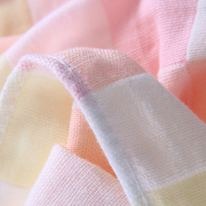 Serviette de Bain en Gaze de Coton Pur à Carreaux 70x140 cm Séchage Rapide Plage Maison Rectangle Jaune Vert Bleu Rose - Product Image 4