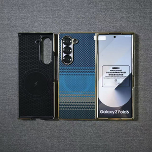 Funda de teléfono plegable magnética para Samsung <span class=keywords><strong>Fold</strong></span> 7 6 5 <span class=keywords><strong>4</strong></span> 3 <span class=keywords><strong>Protector</strong></span> de pantalla Caja de venta al por menor chapada en oro Funda original de carbono Slim <span class=keywords><strong>Fold</strong></span> 7 - Product Image 3