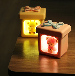 Dessin animé créatif nouvelle <span class=keywords><strong>veilleuse</strong></span> ours en peluche boîte-cadeau dormir bébé atmosphère mignon <span class=keywords><strong>veilleuse</strong></span> - Product Image 1