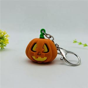 Llavero de Goma Suave con Logo Zeamor 2D 3D, Diseño Personalizado de Minero de Videojuego Estilo Caricatura de <span class=keywords><strong>Minecraft</strong></span>, Colgante para Mochila y Regalo - Product Image 4