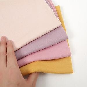 Hijabs pour femmes musulmanes en coton uni de haute qualité Hijab en jersey côtelé extensible confortable et de gros - Product Image 2