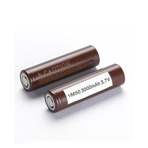 <span class=keywords><strong>3</strong></span>,7 В 18650 перезаряжаемая литиево-ионная аккумуляторная батарея 3000 мАч 20 А, цилиндрическая для электроинструментов - Product Image 1