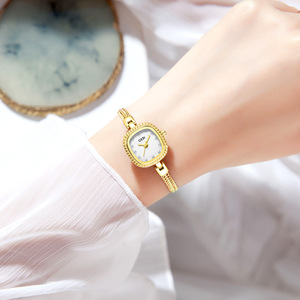 Montre-bracelet haut de gamme pour femmes, petite et exquise, à quartz, nouvelle montre étanche à bracelet fin en alliage - Product Image 1