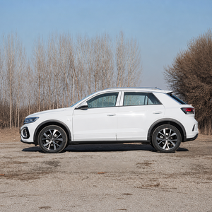 Volkswagen T-Roc 300TSI 7DSG Édition <span class=keywords><strong>Dawn</strong></span> Compacte 5 Places Traction Avant Conduite à Gauche Véhicule Particulier Essence SUV en Gros - Product Image 3