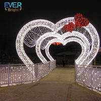 Arche lumineuse LED en PVC en forme de cœur, étanche IP65, pour décoration extérieure de mariages, fêtes et paysages