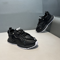 Vente en gros usine Nouvelle mode Été 2026 Baskets décontractées respirantes en maille pour hommes Chaussures de sport tendance