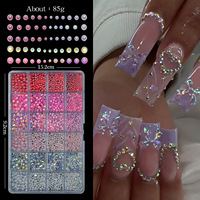 Kit de 24 grilles de breloques 3D mixtes pour ongles, décorations multi-styles en résine (nœuds, fleurs, fraises, ours, papillons), strass, perles et métal