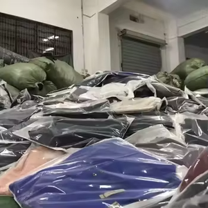 กางเกงยีนส์เดนิมทรงตรงเข้ารูป คุณภาพเยี่ยม ราคาสุดคุ้ม ไซส์ผสมสำหรับทุกเพศ ขายส่ง - Product Image 6